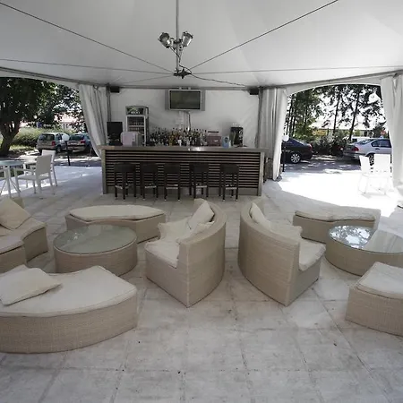 Gladiola Star Hotell