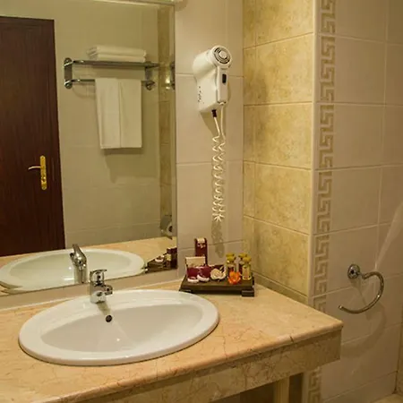 Gladiola Star Hotell 4*