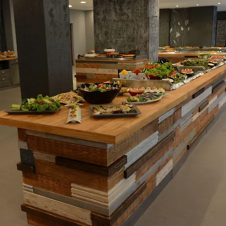 Gladiola Star Hotell 4*