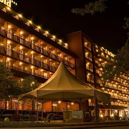 Gladiola 4-star Hotel Złote Piaski